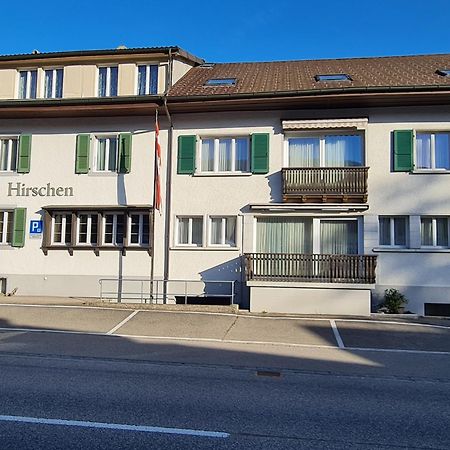 Dachwohnung In Welschenrohr Exteriör bild