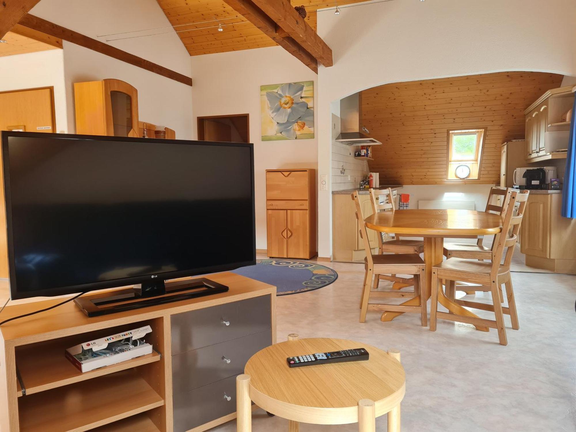 Dachwohnung In Welschenrohr Exteriör bild