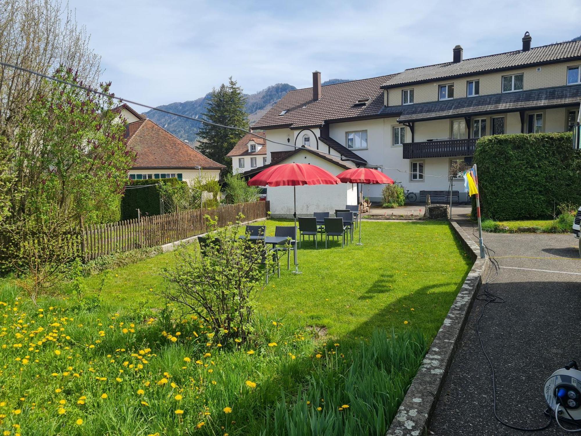 Dachwohnung In Welschenrohr Exteriör bild