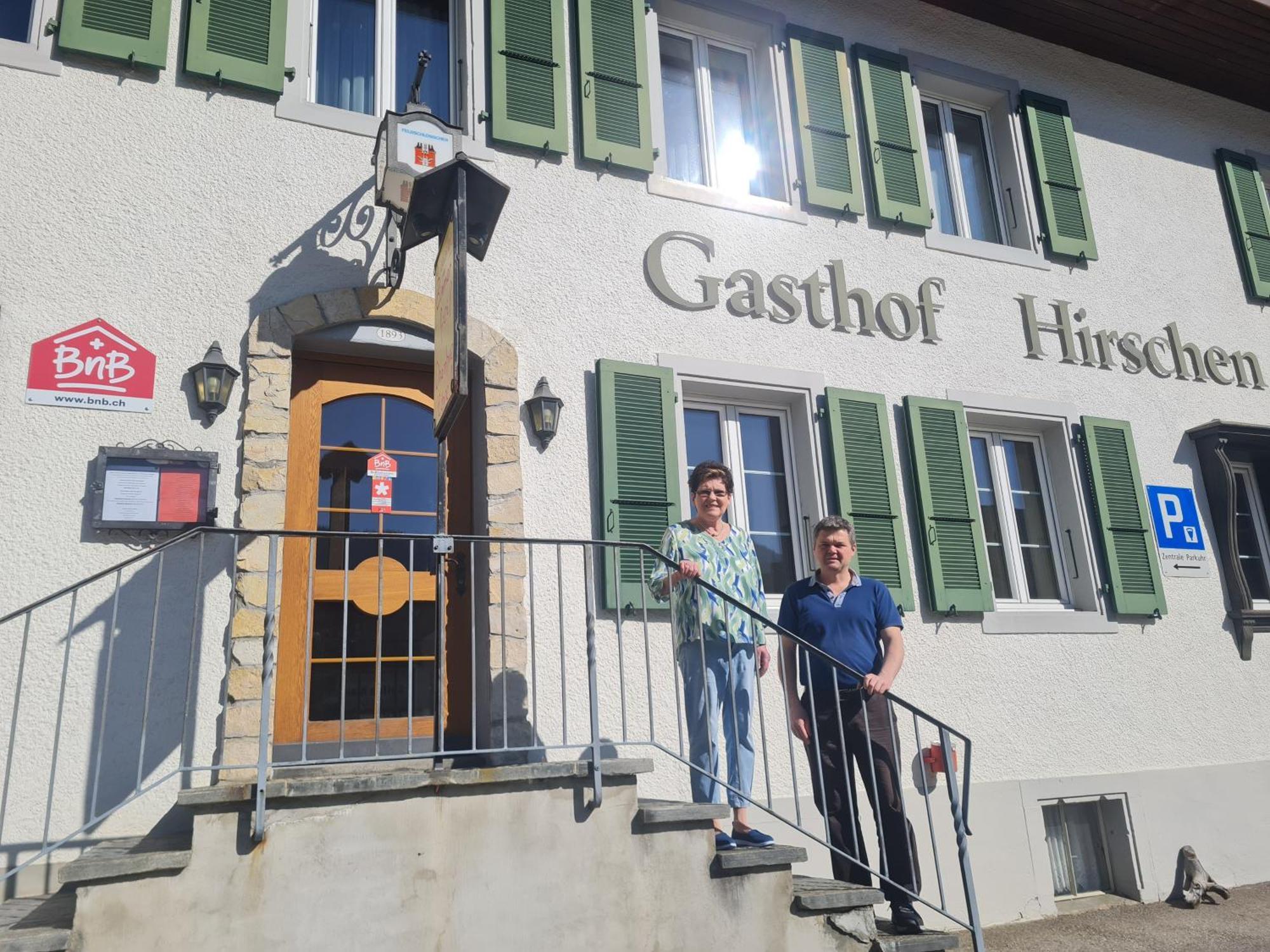 Dachwohnung In Welschenrohr Exteriör bild